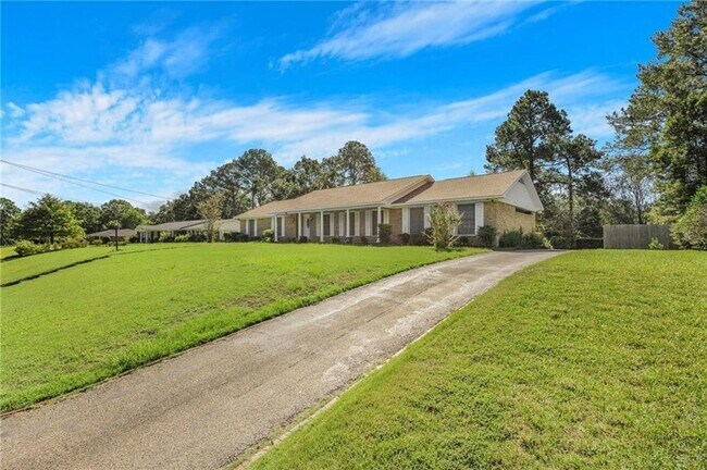 Building Photo - 4259 Taurus Dr
