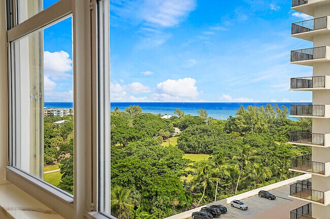 Building Photo - 2121 N Ocean Blvd