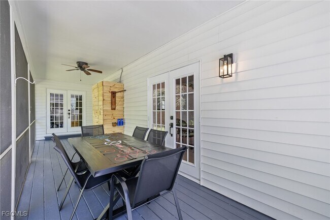 Building Photo - 17780 Caloosa Rd