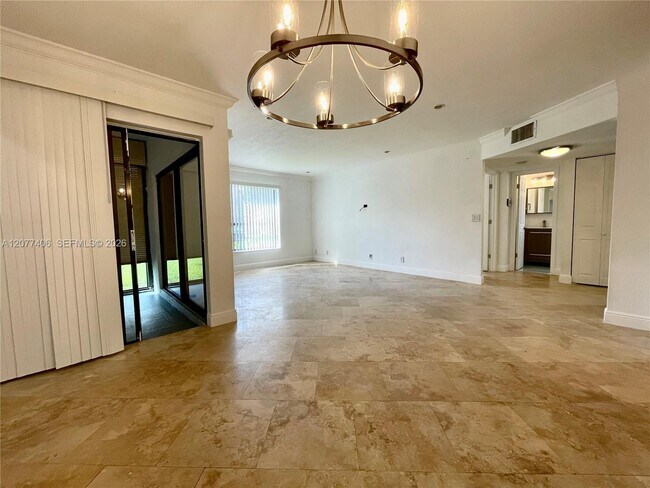 Building Photo - 3709 Cocoplum Cir