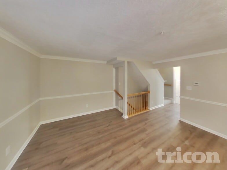 Building Photo - 367 Woodland Green Ct