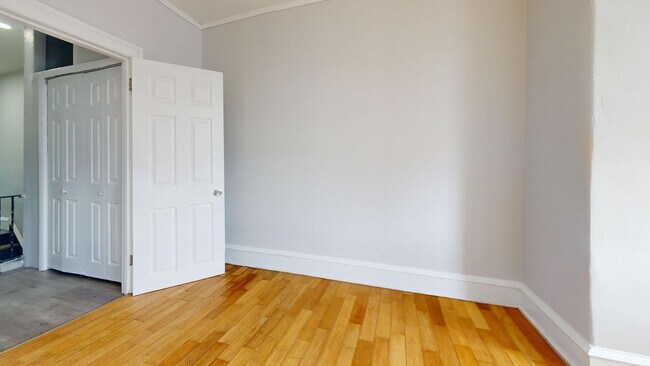 Building Photo - 3 Bedroom Home - OK for Section 8 Voucher ...