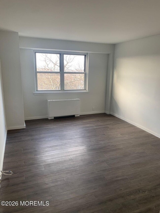 Building Photo - 10 Ocean Blvd