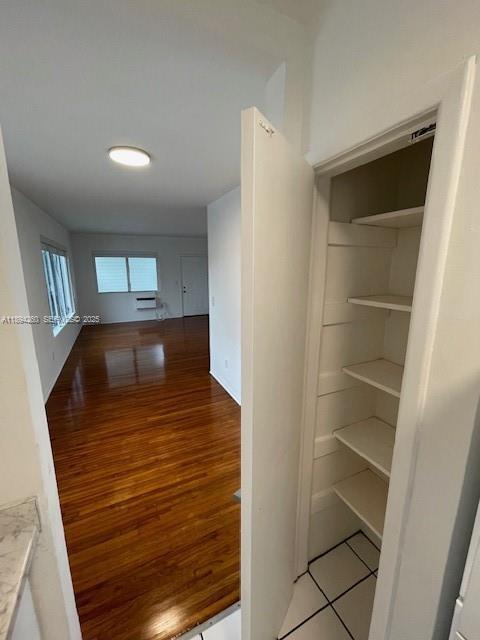 Building Photo - 9300 E Bay Harbor Dr