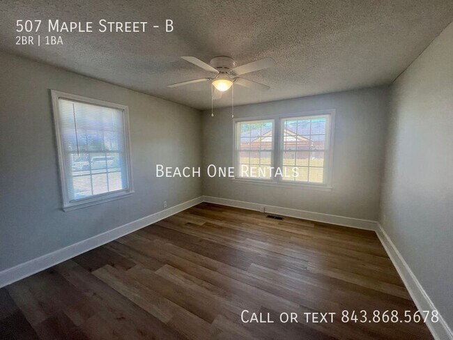 Building Photo - 507 Maple St