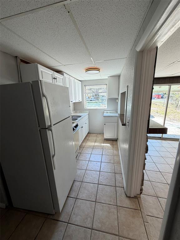 Building Photo - 719 E Martin St