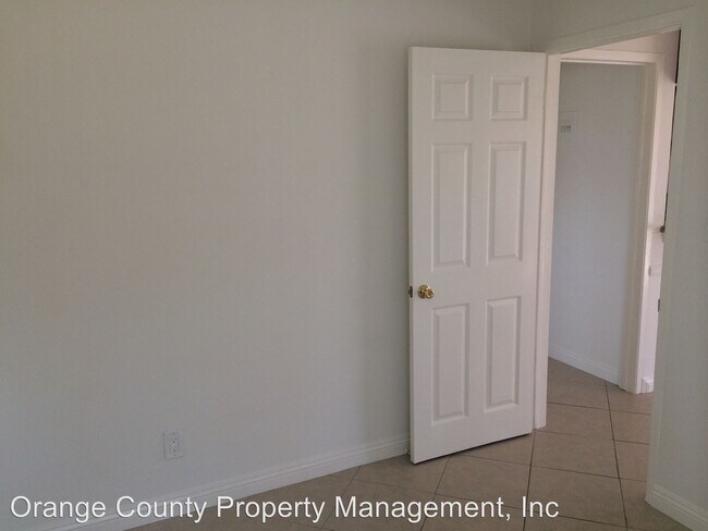 Building Photo - 714-718 W 20th St