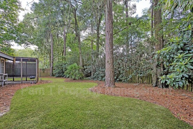 Building Photo - 522 Oemler Loop