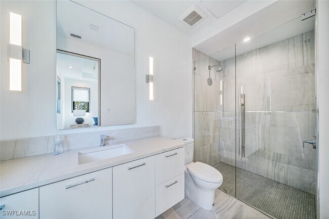 Building Photo - 2201 Shad Ct