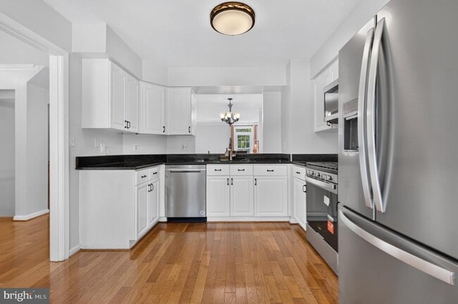 Building Photo - 7259 Worsley Way