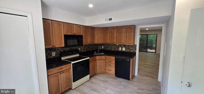 Building Photo - 11922 Escalante Ct