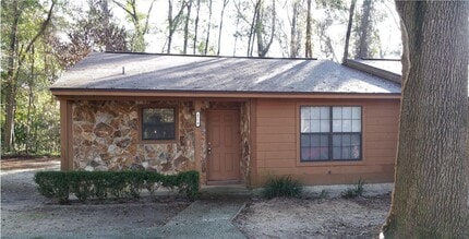 Building Photo - 4779 Leah Ln