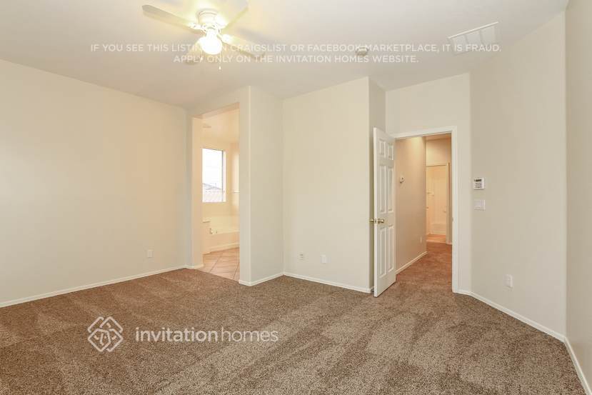 Building Photo - 17661 W Lundberg St