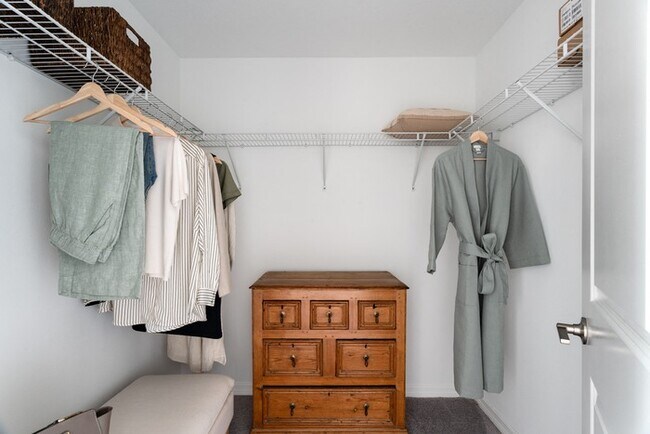 Building Photo - 4839 Foliage Rd