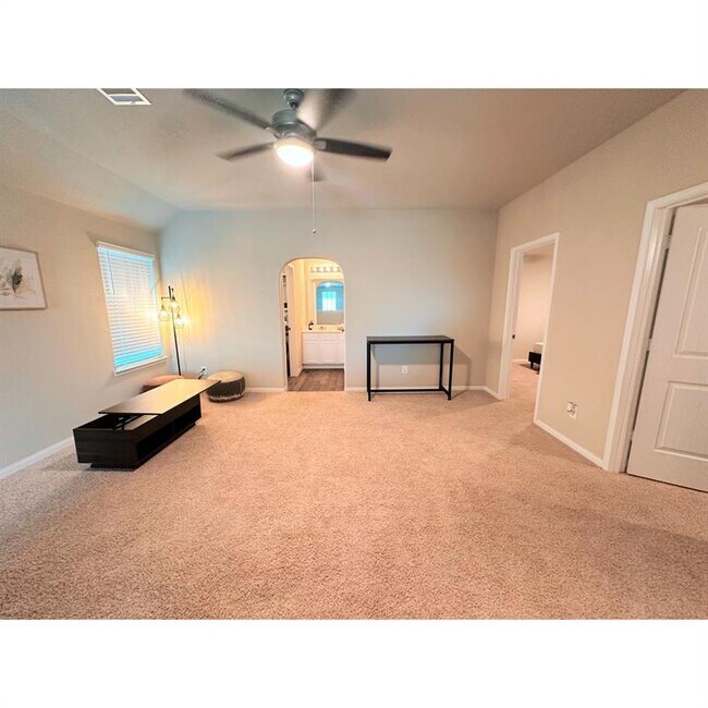 Building Photo - 23607 Lady Capulet Dr
