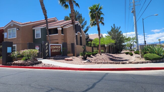 Primary Photo - 8101 W Flamingo Rd