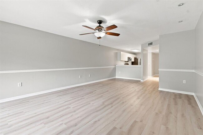 Building Photo - 14635 Par Club Cir