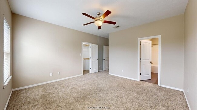 Building Photo - 2706 Horse Haven Ln