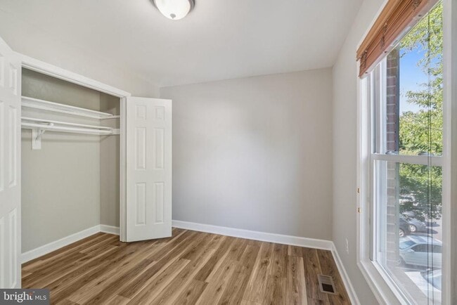 Building Photo - 6104 Joust Ln