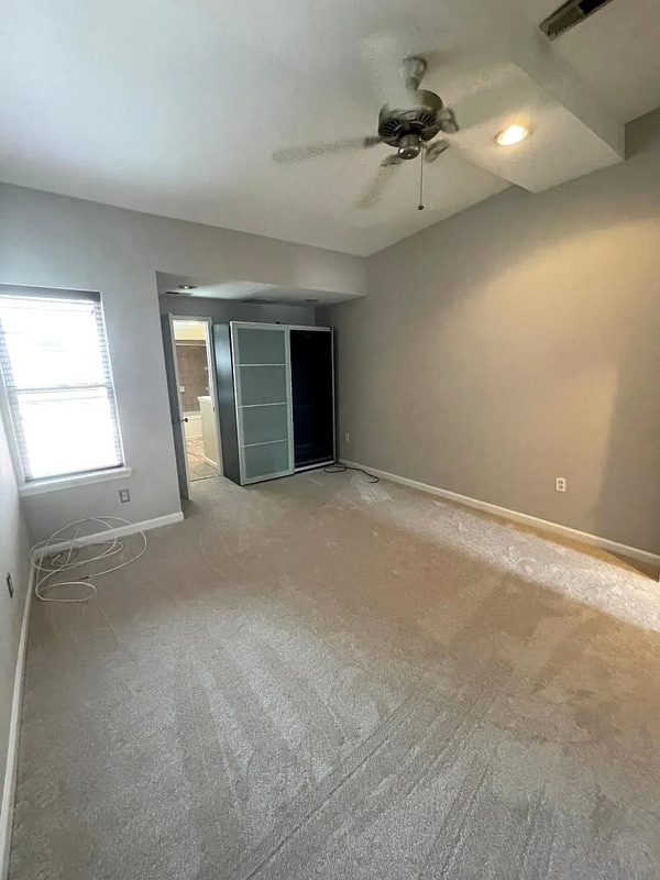 Building Photo - 1112 S Conkling St
