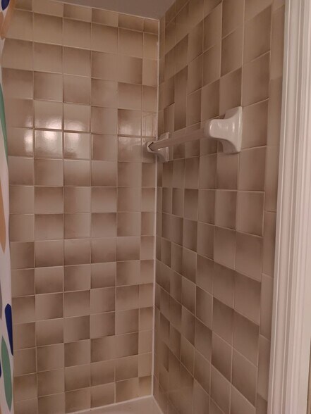 Building Photo - 22523 Westchester Blvd