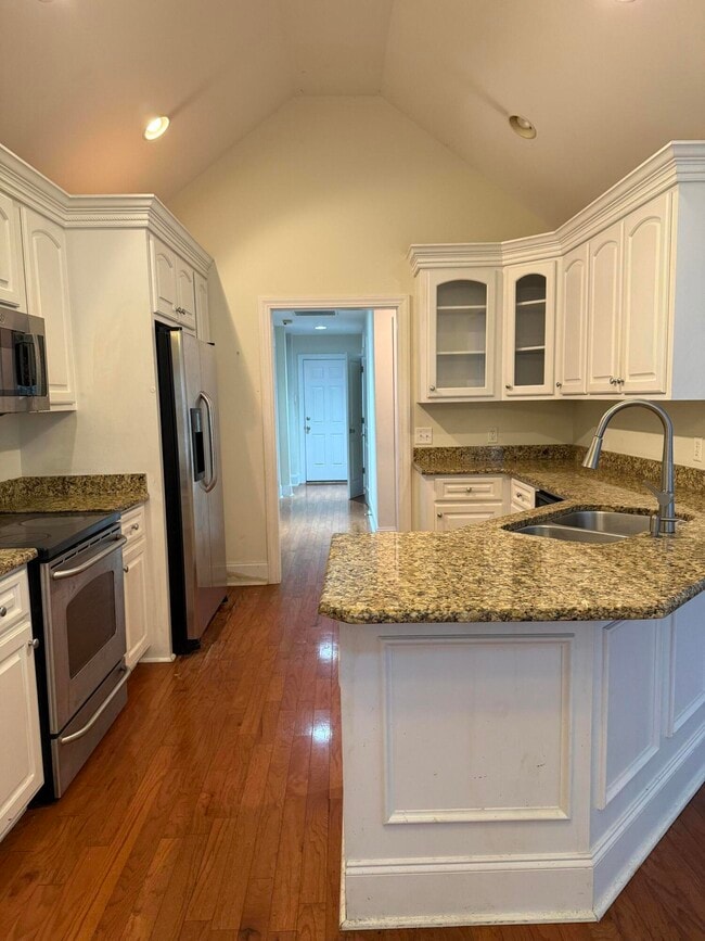 Building Photo - 1270 Winyah St