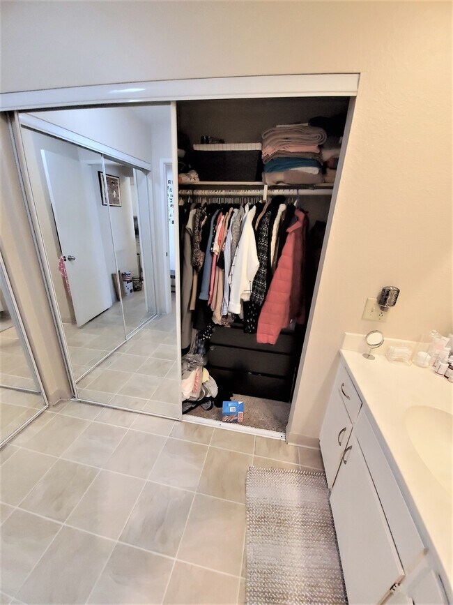 Building Photo - 7979 Mission Center Ct