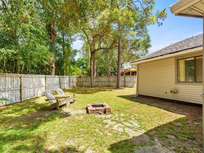 Building Photo - 339 Evergreen Ave
