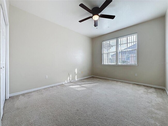 Building Photo - 3209 Parkchester Square Blvd