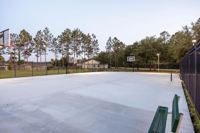 Building Photo - 76690 Timbercreek Blvd