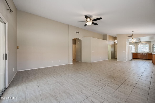 Building Photo - 7253 E Kiva Ave