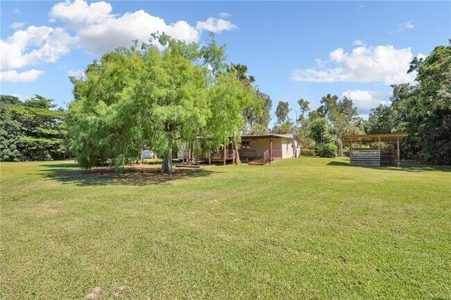 Building Photo - 5550 SW 130th Ave