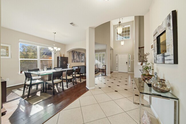Building Photo - 27406 Starlight Canyon Ln