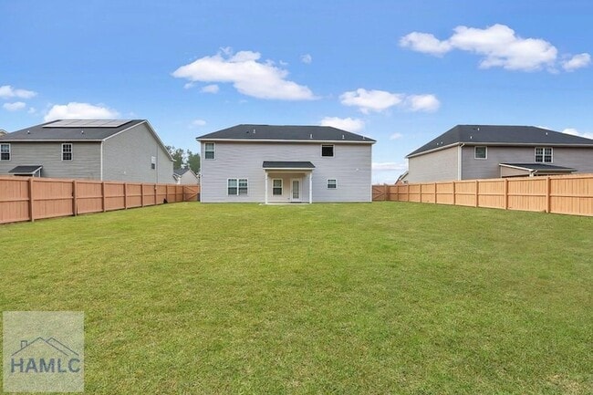 Building Photo - 12 Trask Cir