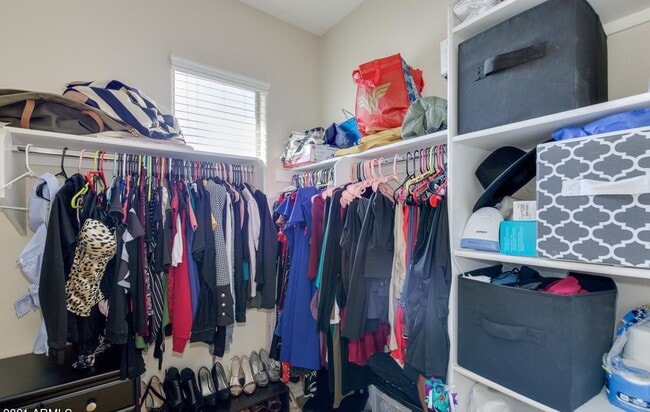 Building Photo - 14586 W Port Au Prince Ln