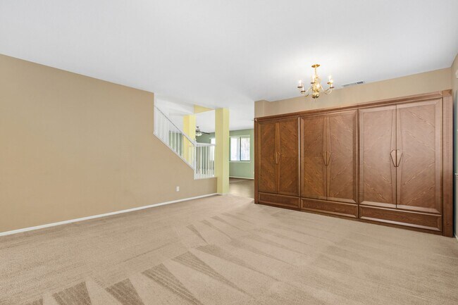 Building Photo - 46433 Vianne Ct