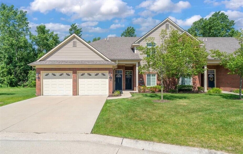 Building Photo - 14349 Shadywood Dr