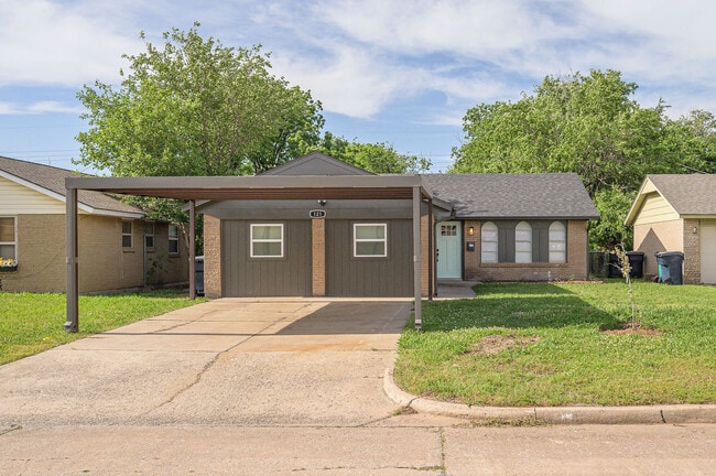 Building Photo - 121 NW 79th St