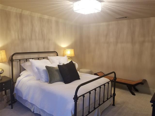 Building Photo - 3783 W 5th St