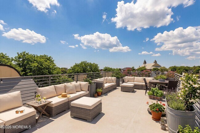 Building Photo - 508 Cookman Ave