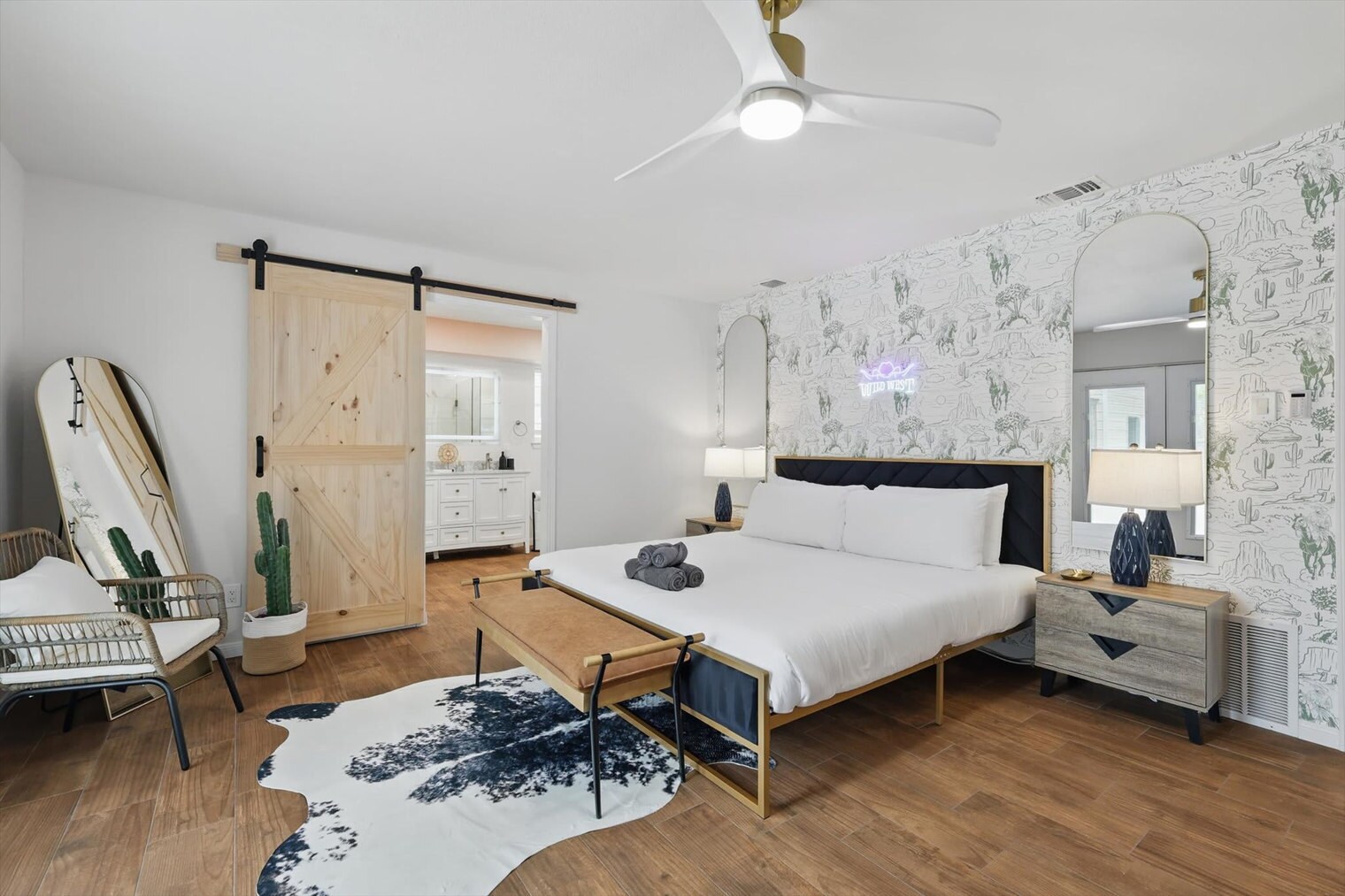 Building Photo - 6333 Tosca Dr