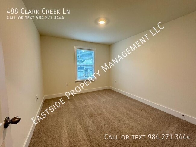 Building Photo - 488 Clark Creek Ln