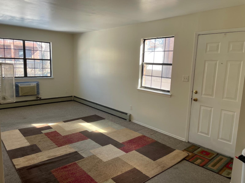 Building Photo - 76-15 166th St