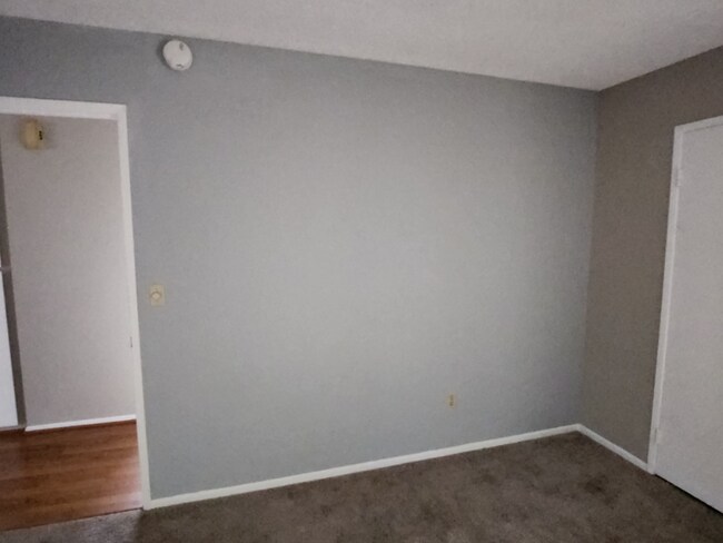 Building Photo - 43730 C St