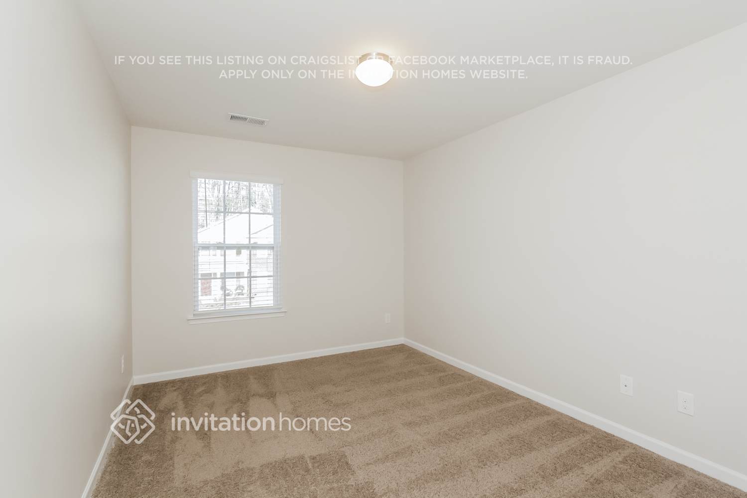 Building Photo - 5522 Tumbling Brook Ln