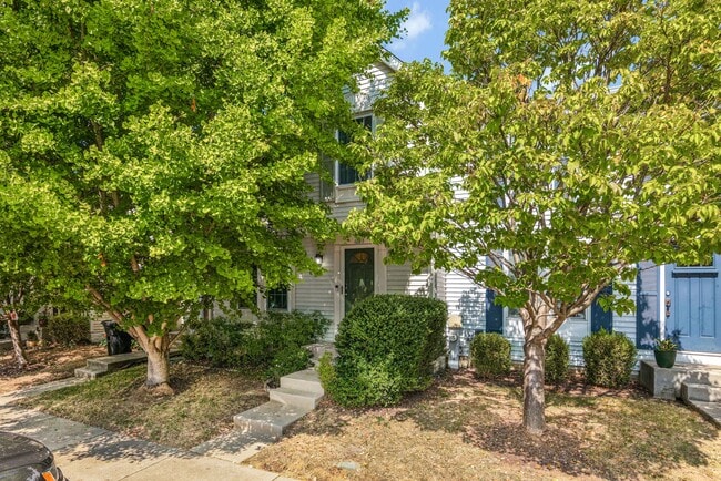 Primary Photo - 1226 Quaker Ridge Dr