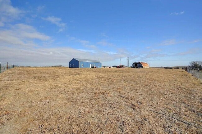 Building Photo - 2000 Co Rd 453