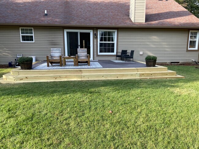 Building Photo - 7757 Kemble Ct