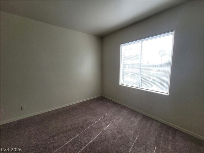 Building Photo - 7817 W Falcon Wing Ave