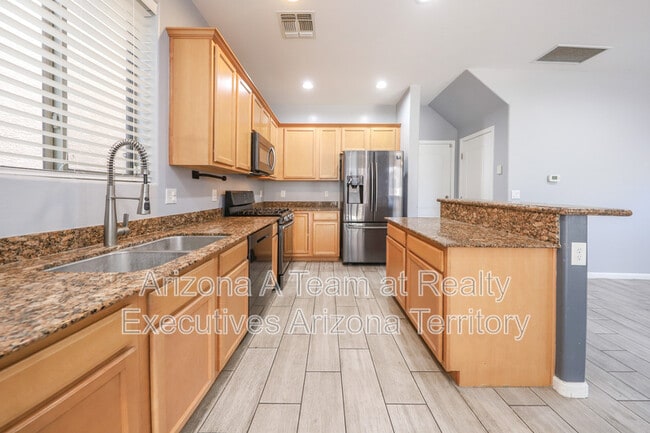 Building Photo - 2262 W Night Air Ln